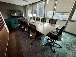 Hsbc Building (D1), Office #585379701